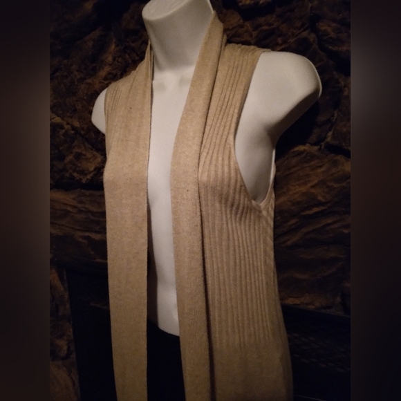 Zoe and Phoebe Long Duster - Picture 2 of 5